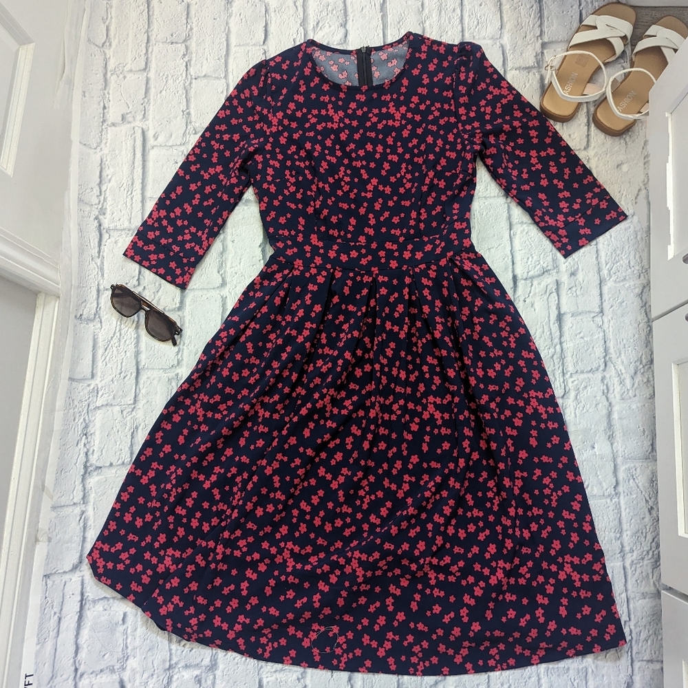 NWOT Women's A Line Vintage Elegant Midi Evening Dress.